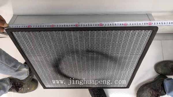 無隔板高效過濾器上積灰過多時阻力增大 無隔板高效過濾器上積灰過多時阻力增大